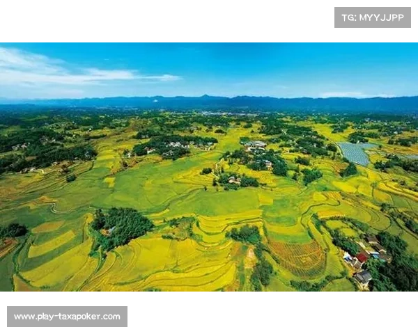 重庆梁平足球赛助力文旅融合游客观赛游览当地景点打造全新旅游体验 重庆梁平足球赛助力文旅融合游客观赛游览当地景点打造全新旅游体验